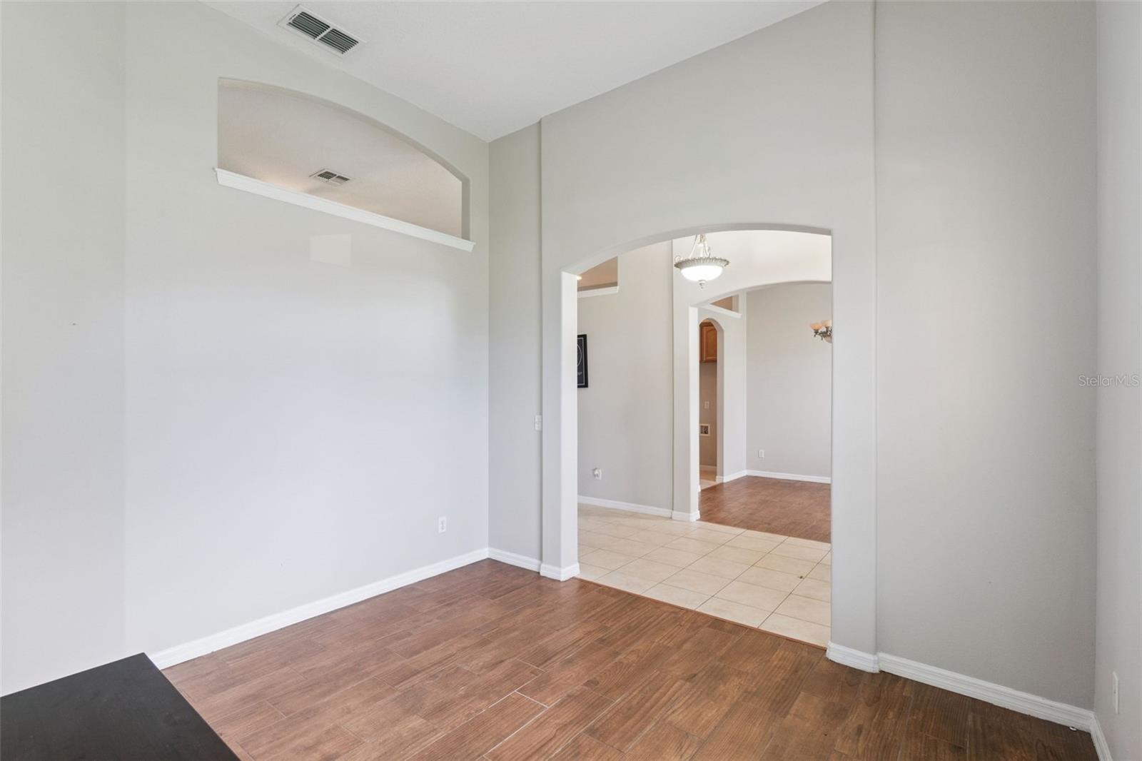 2600 Hollow Ln Property Photo 8