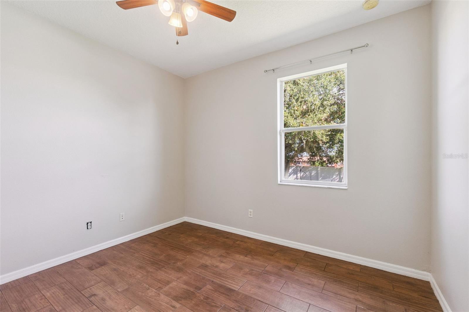 2600 Hollow Ln Property Photo 18