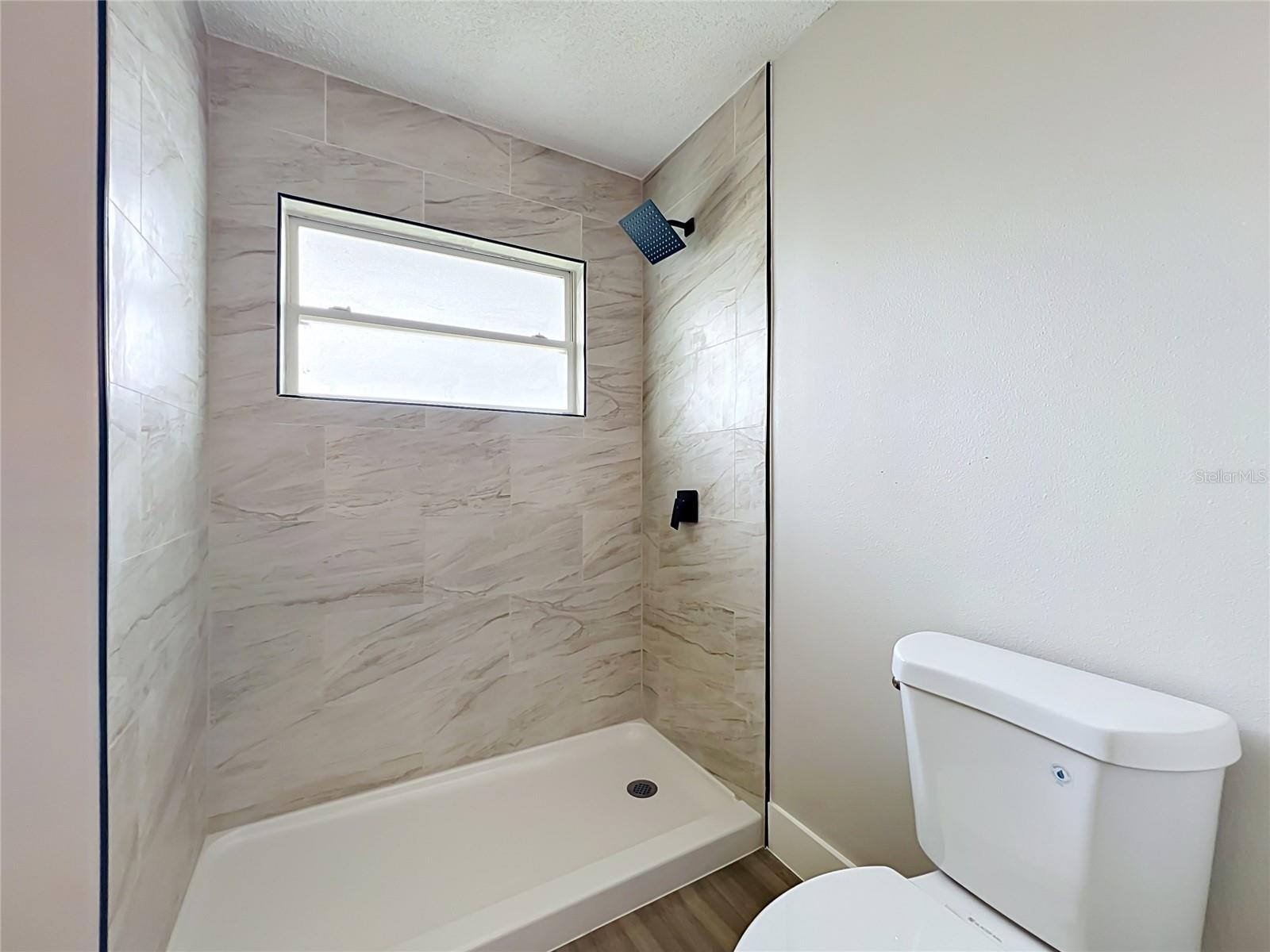 1904 Lake Alma Dr Property Photo 28