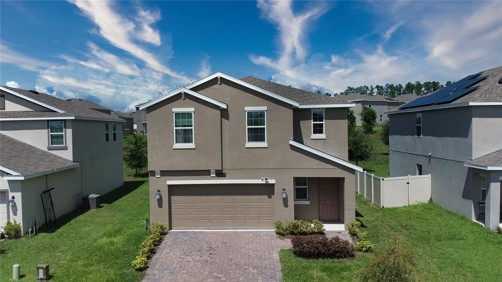 2949 Muller Oak Loop Property Photo 1