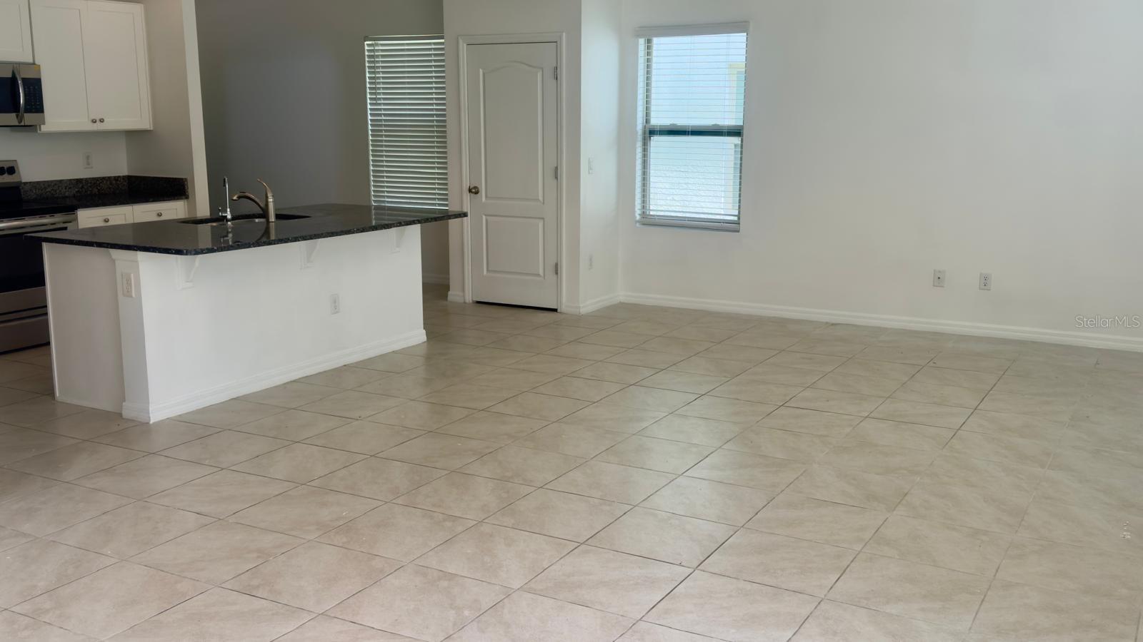 3033 Timber Hawk Cir Property Photo 15