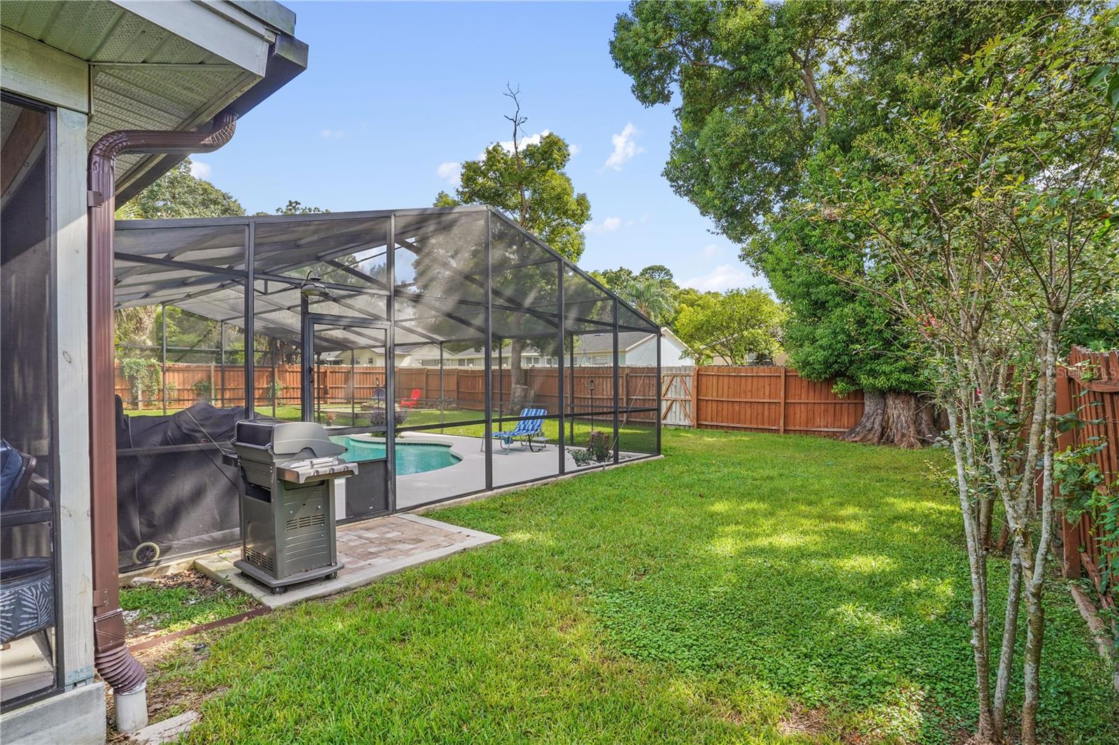 105 E Wyndham Ct Property Photo 44