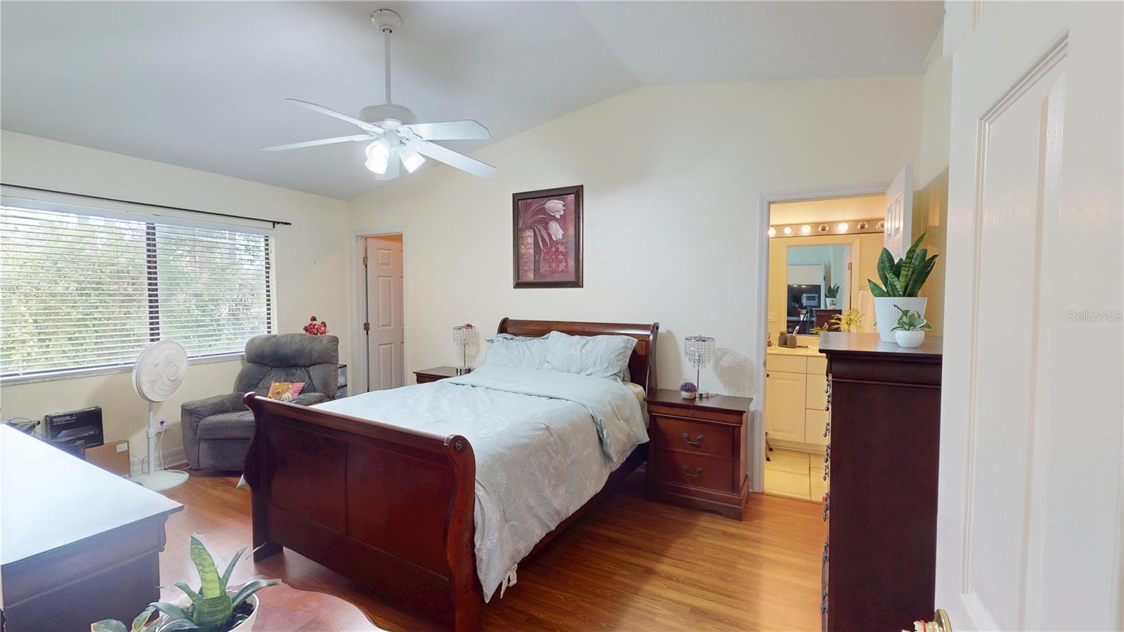 149 Blue Heron Dr #c Property Photo 10