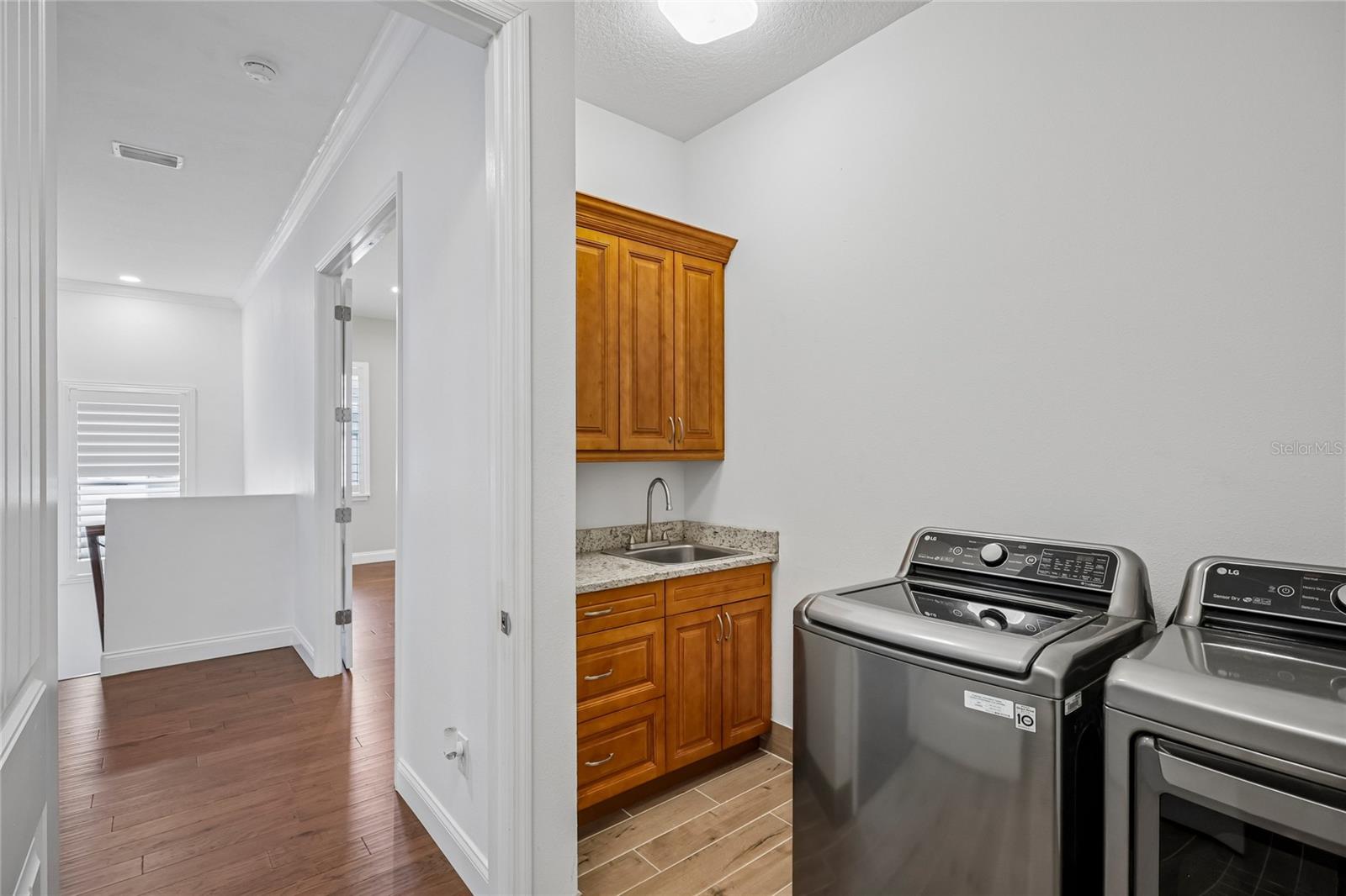 3206 W Price Ave Property Photo 48