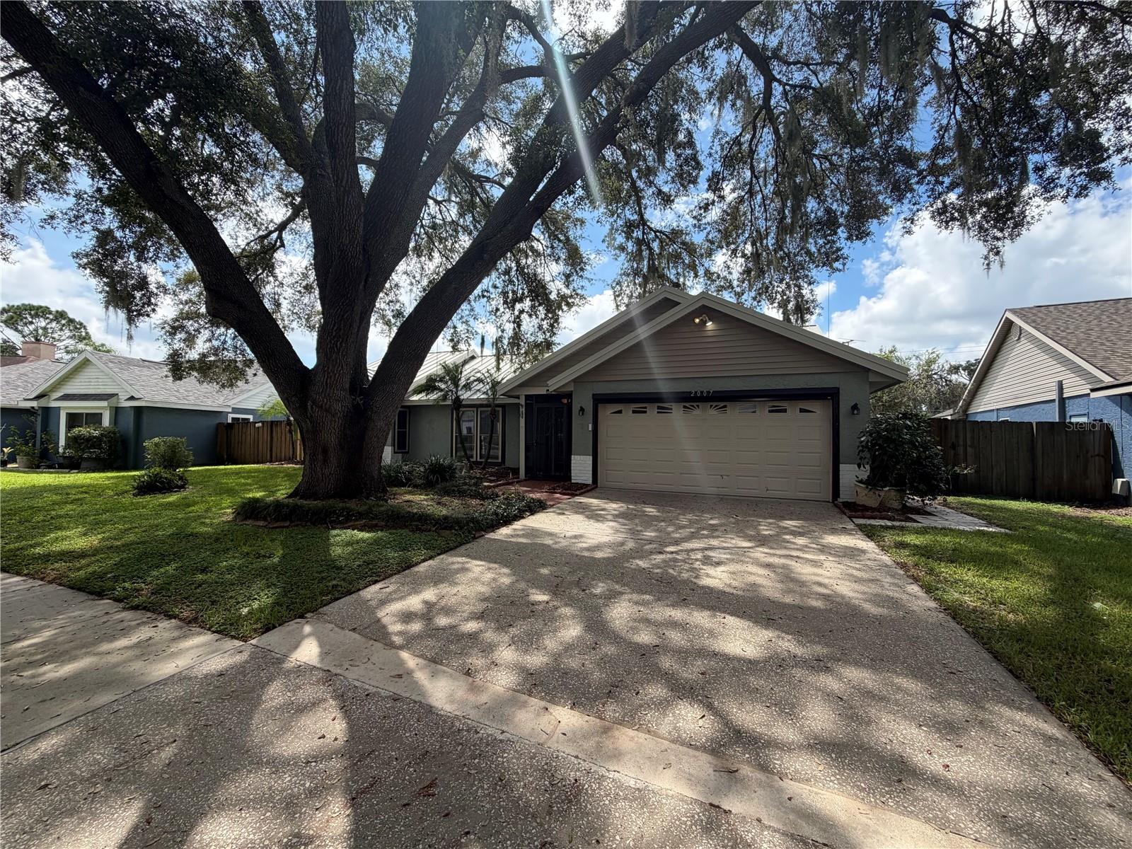 2007 Darlington Oak Dr Property Photo 4