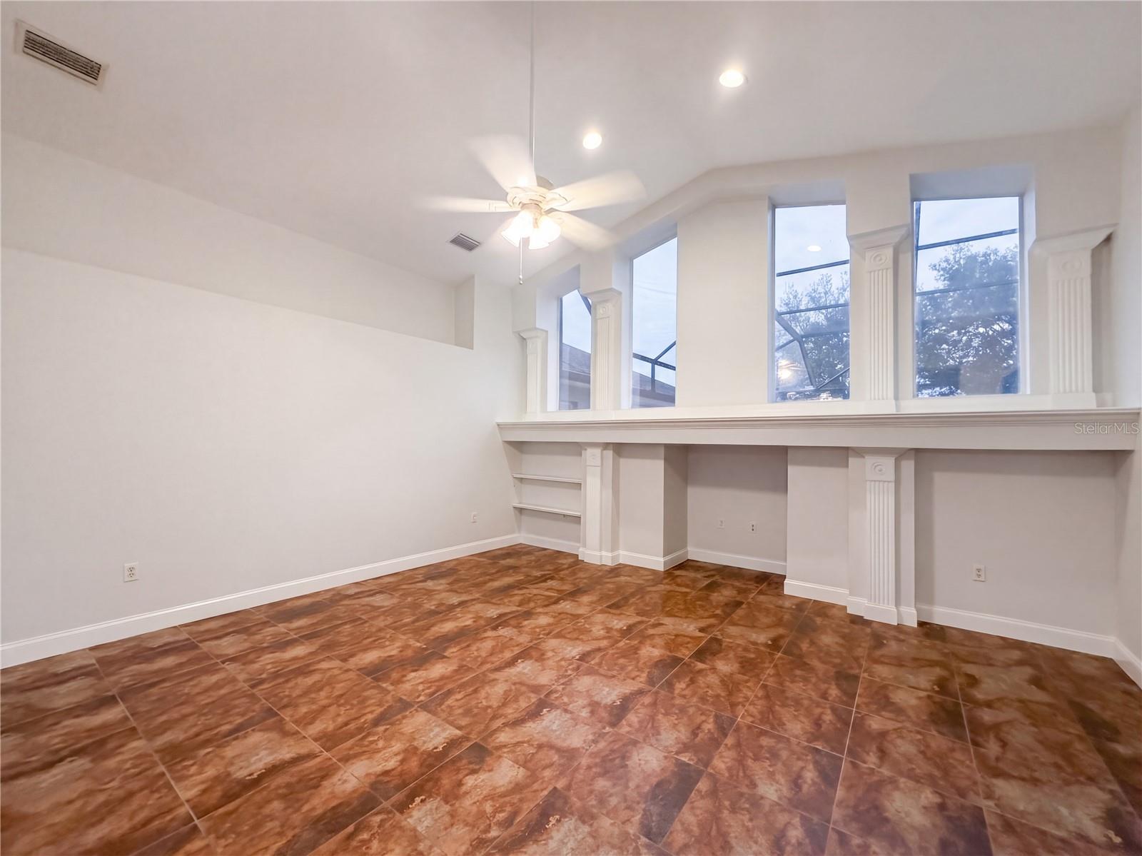 14275 Creek Run Dr Property Photo 3