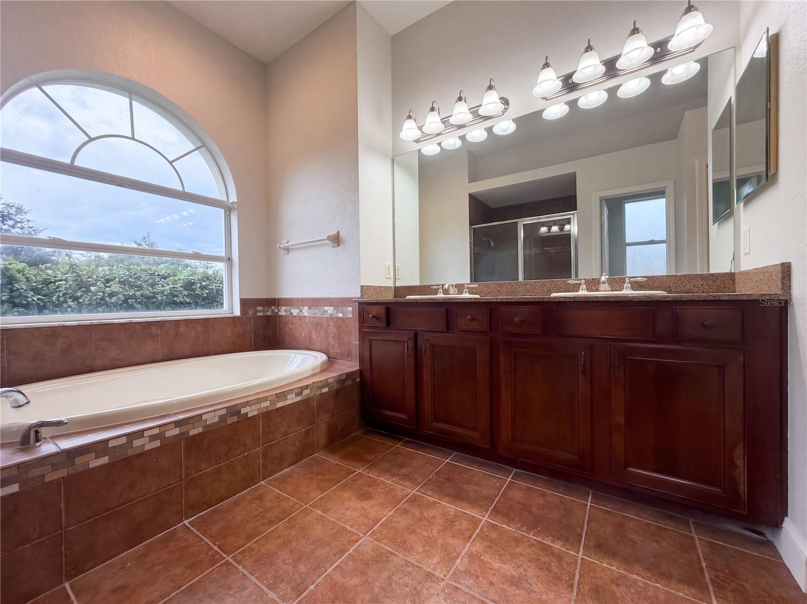 14275 Creek Run Dr Property Photo 30
