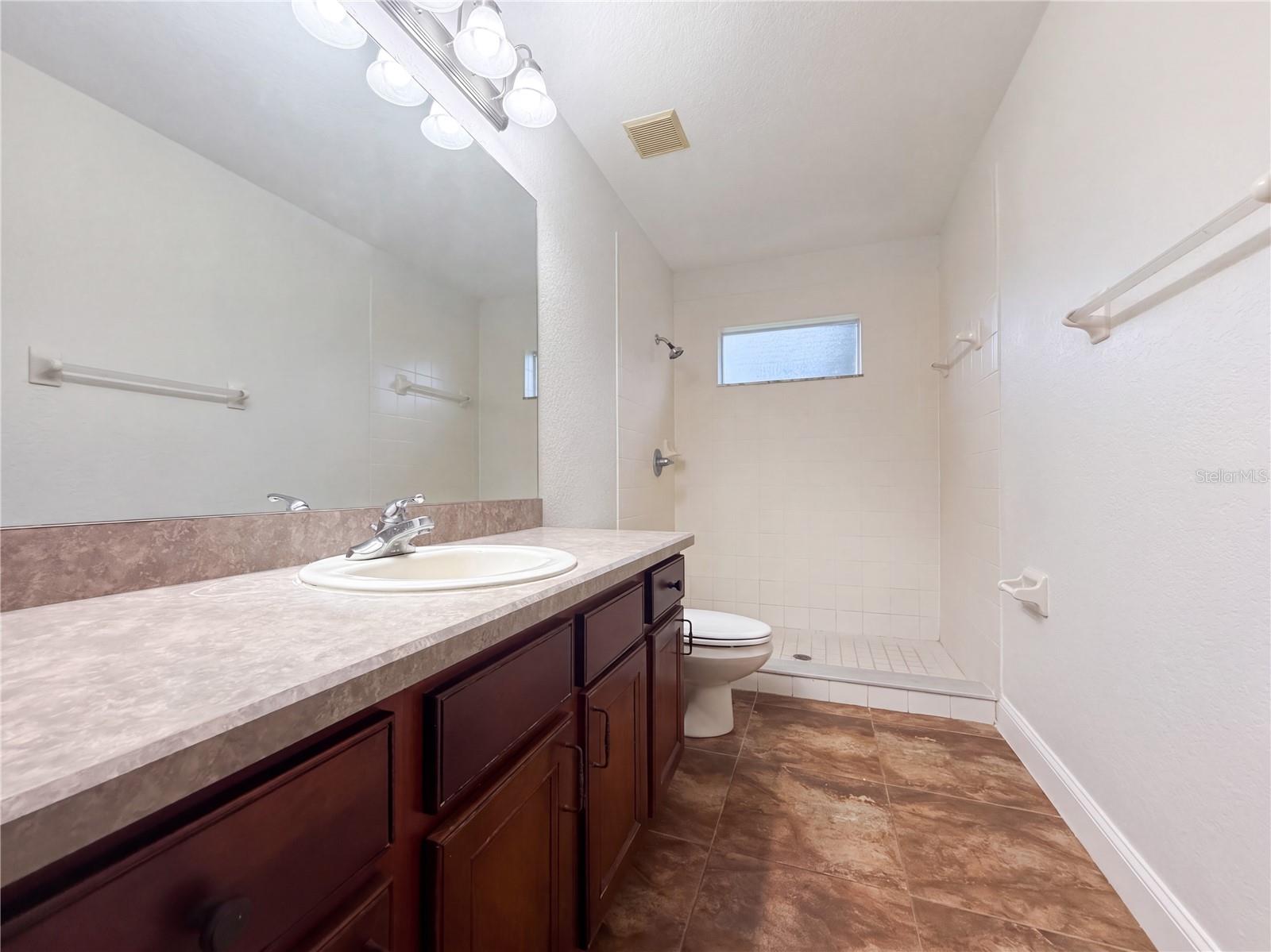 14275 Creek Run Dr Property Photo 32