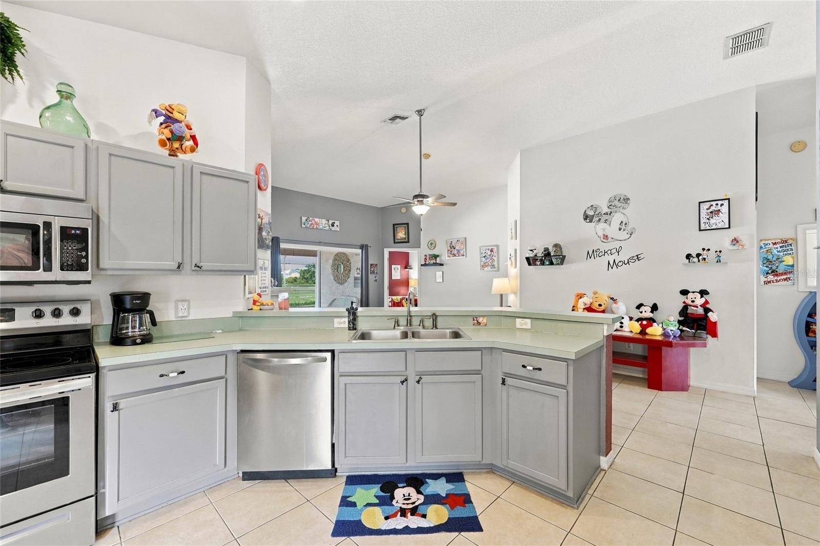 4447 Great Harbor Ln Property Photo 15