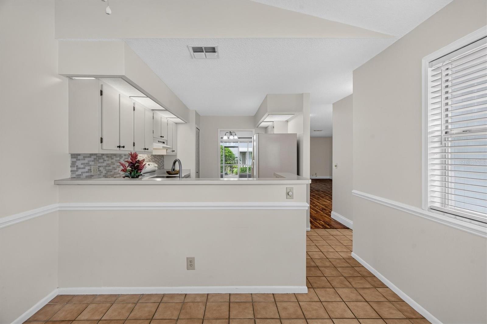 611 Chestnut Oak Cir #113 Property Photo 13
