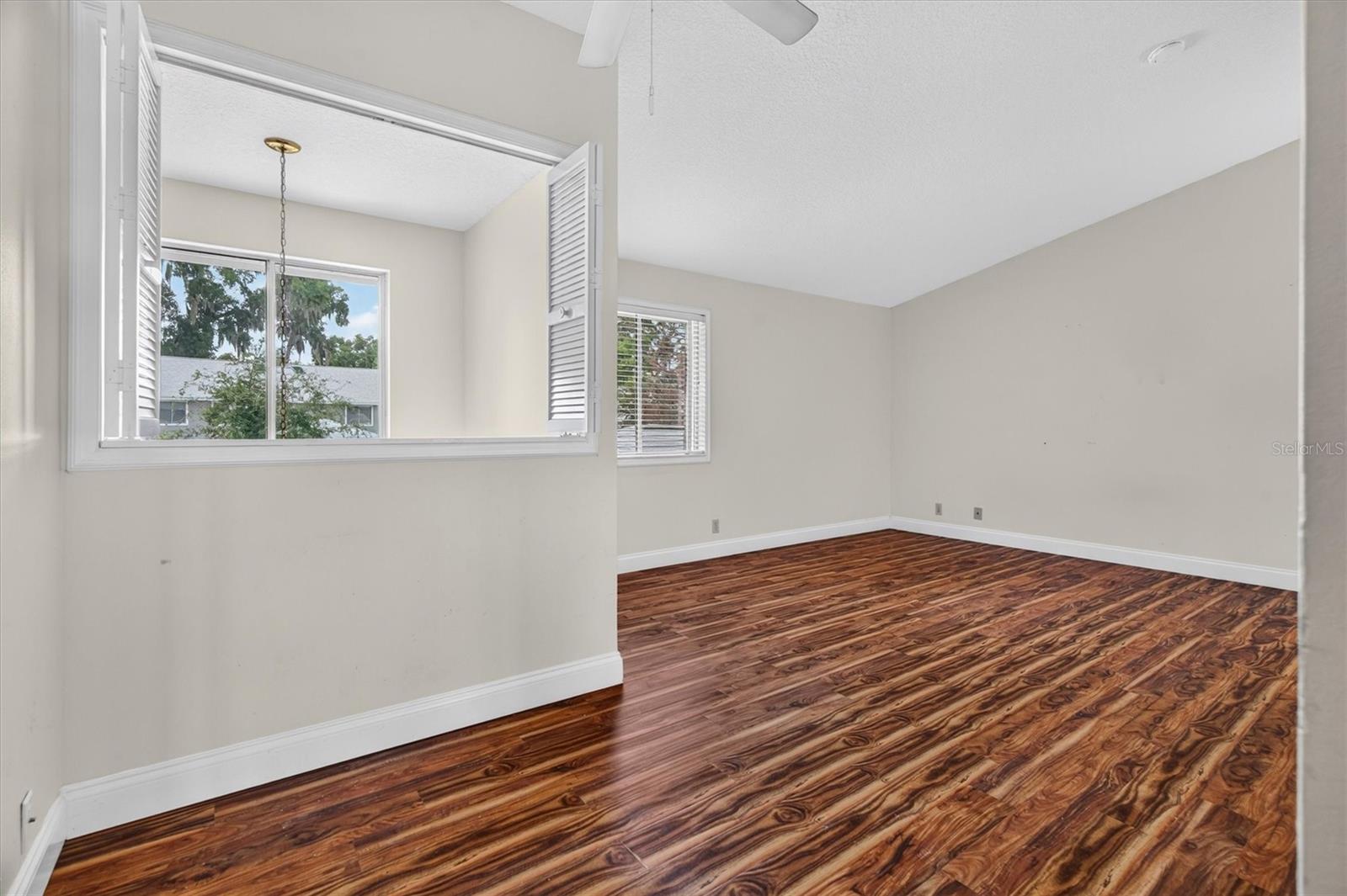 611 Chestnut Oak Cir #113 Property Photo 17