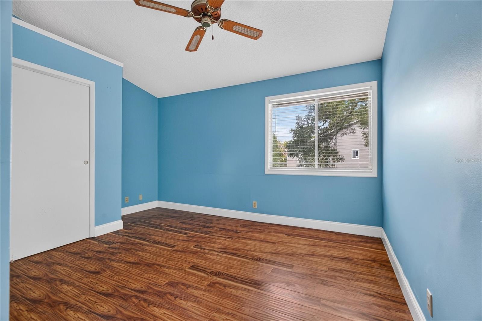 611 Chestnut Oak Cir #113 Property Photo 27