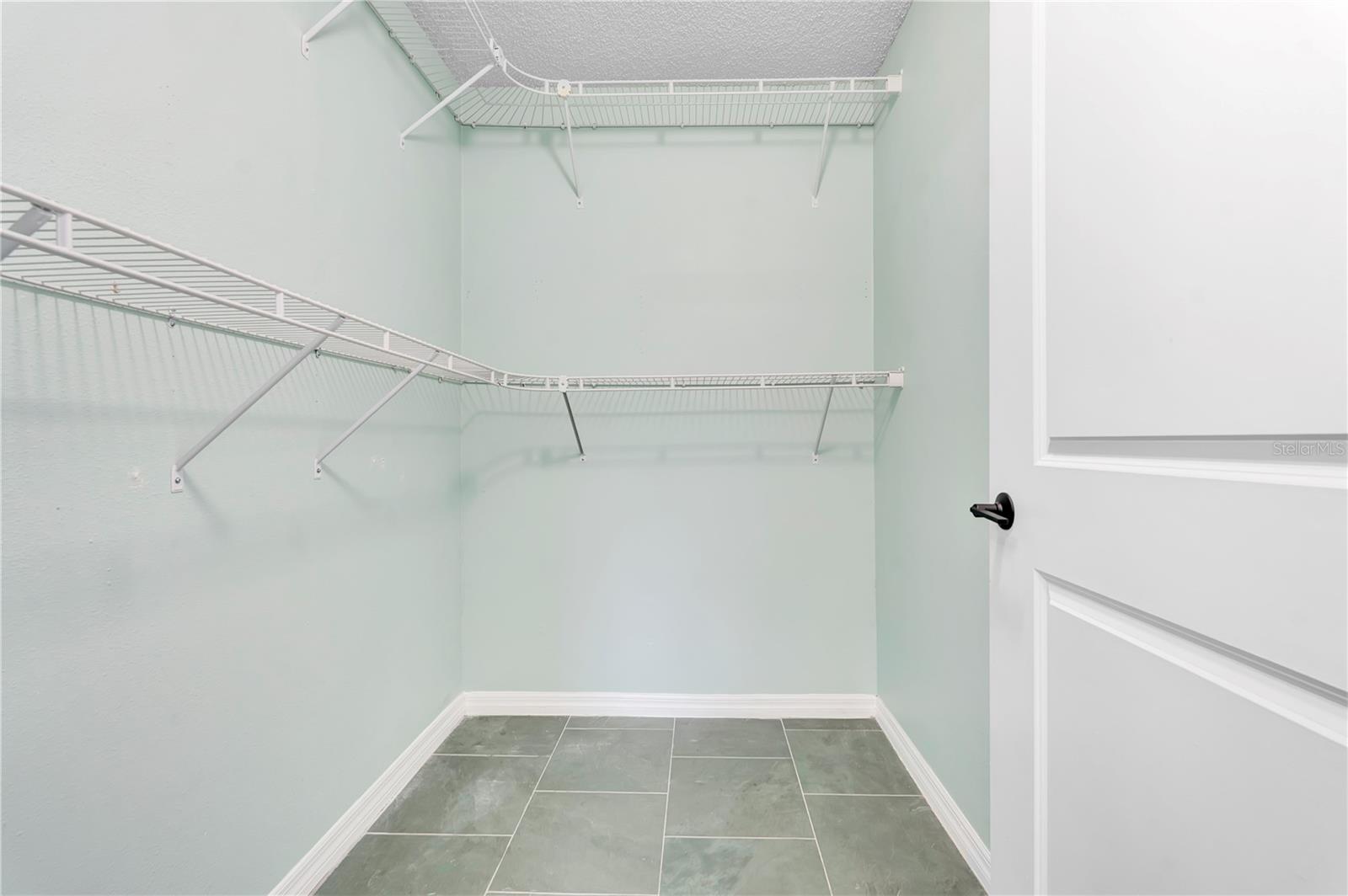 1324 Silverthorn Dr Property Photo 21