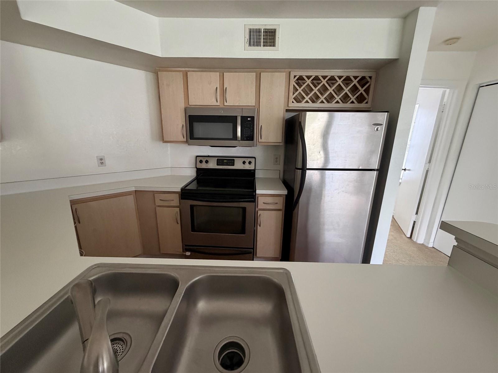 7250 Westpointe Blvd #1022 Property Photo 9
