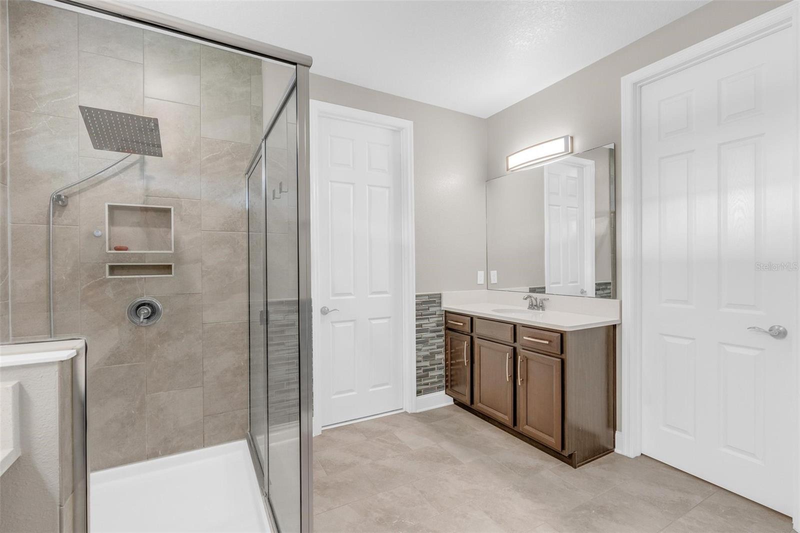 2415 Santa Vista Loop Property Photo 30