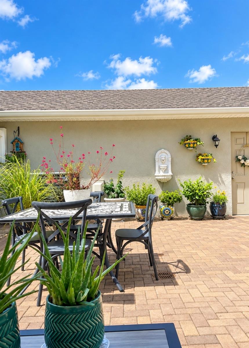 8174 Bluejack Oak Dr Property Photo 25