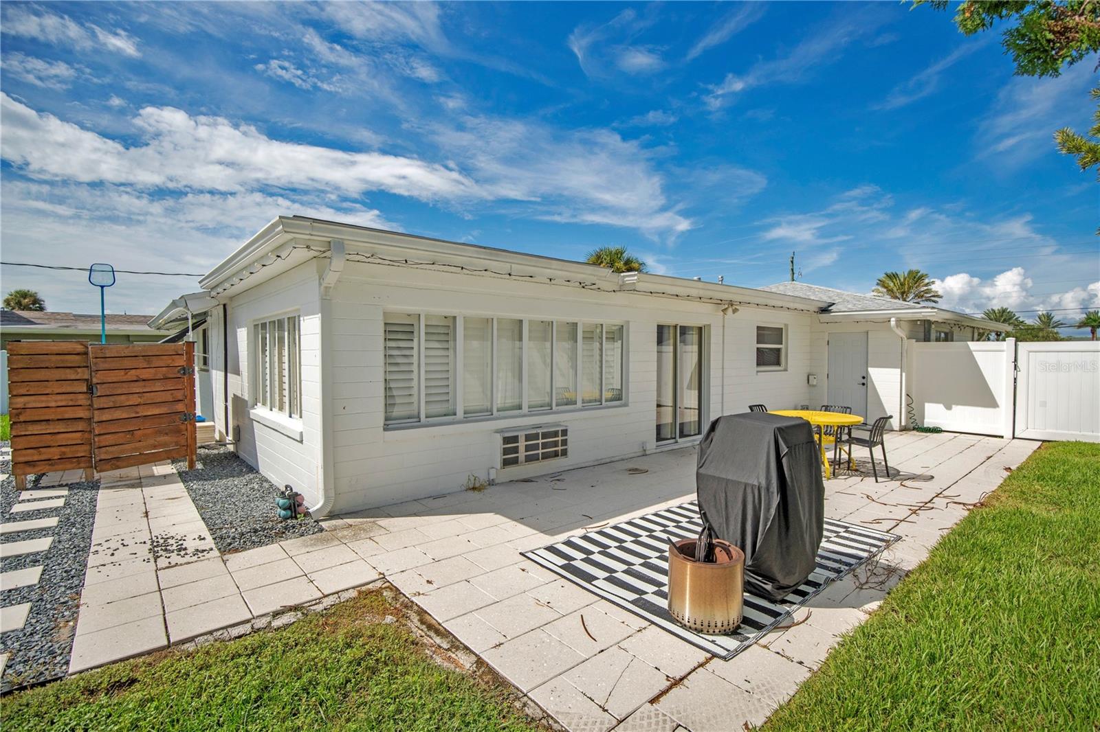2565 S Peninsula Dr Property Photo 45