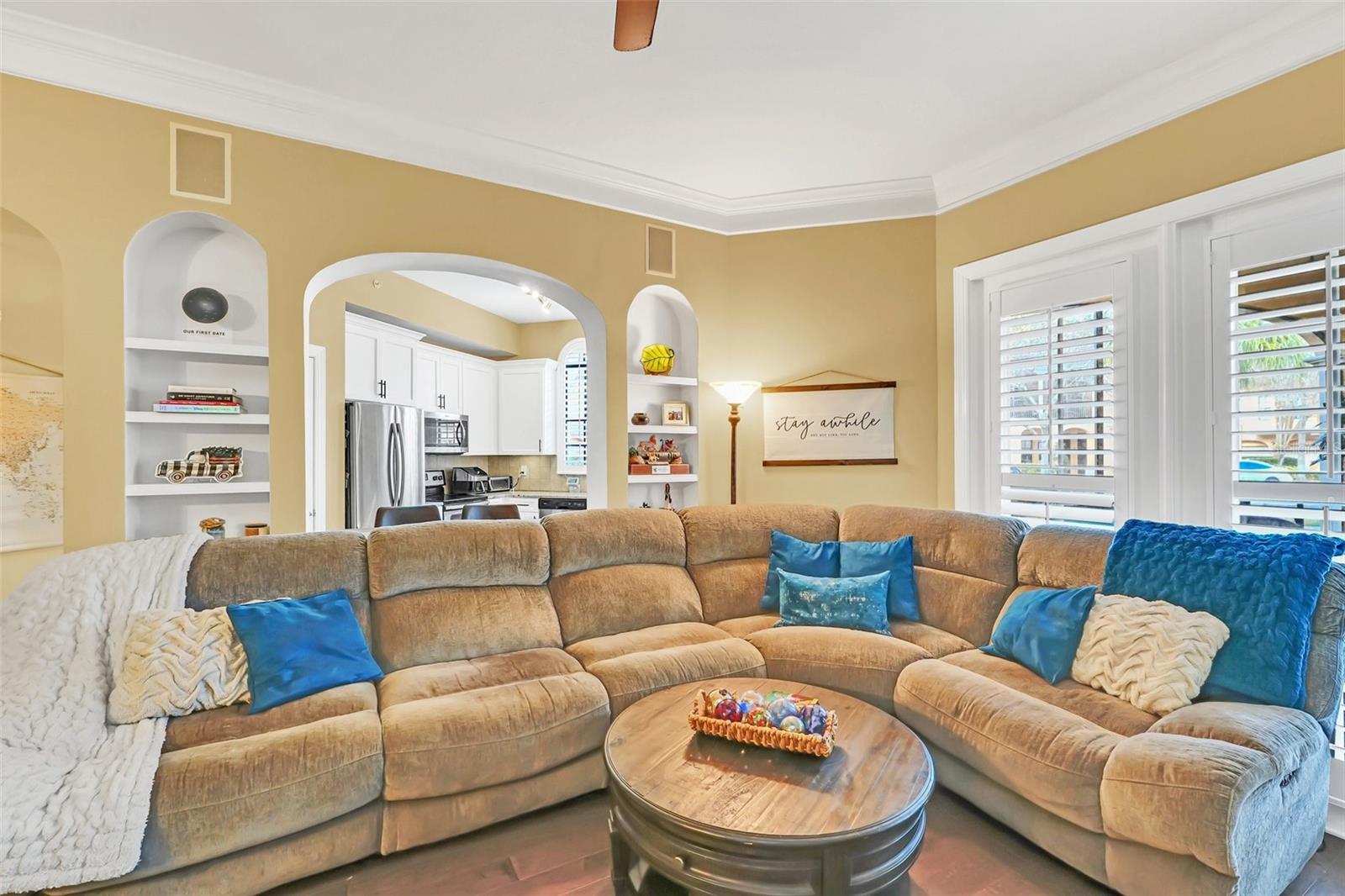 513 Mirasol Cir #101 Property Photo 5