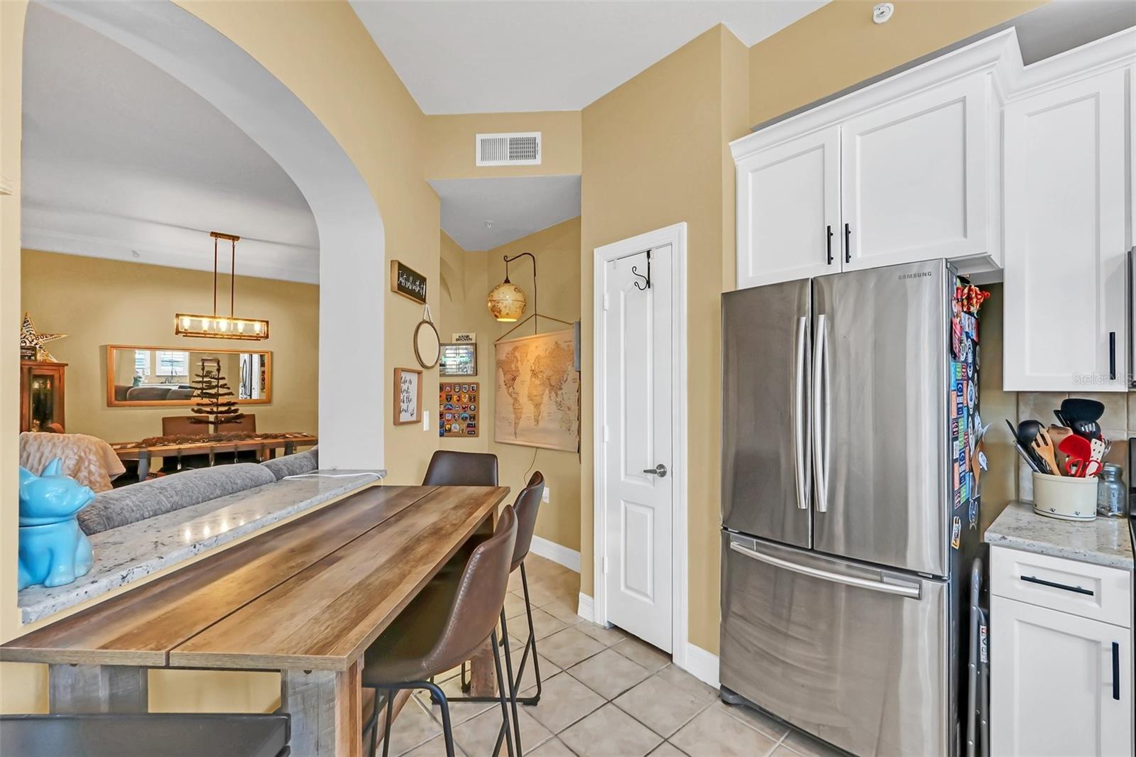 513 Mirasol Cir #101 Property Photo 8
