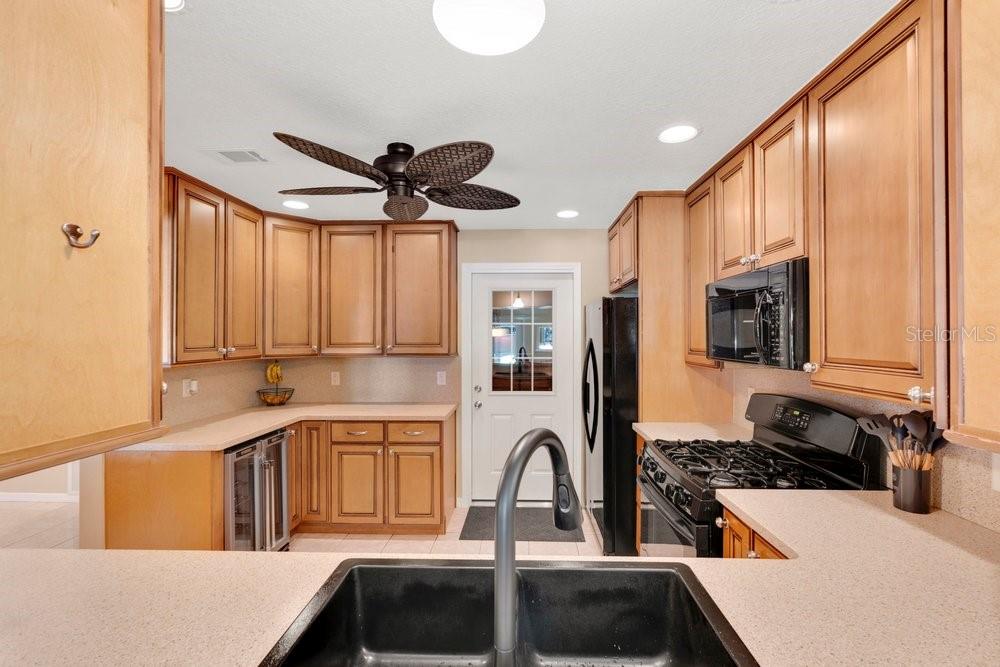 3742 Sutters Mill Cir Property Photo 6