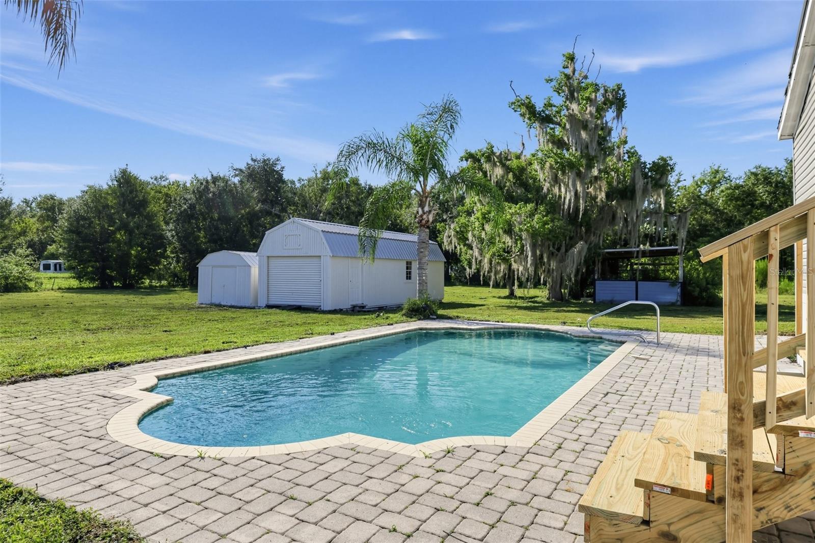 4243 Coyote Trl Property Photo 4