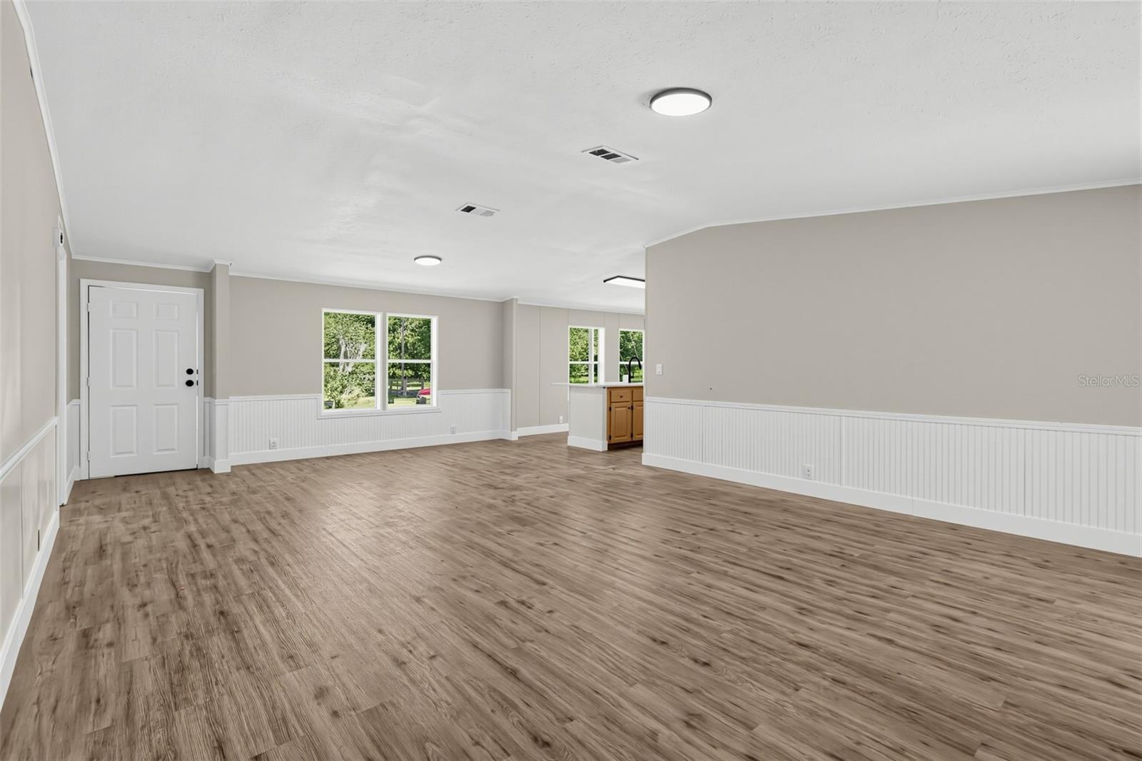 4243 Coyote Trl Property Photo 5