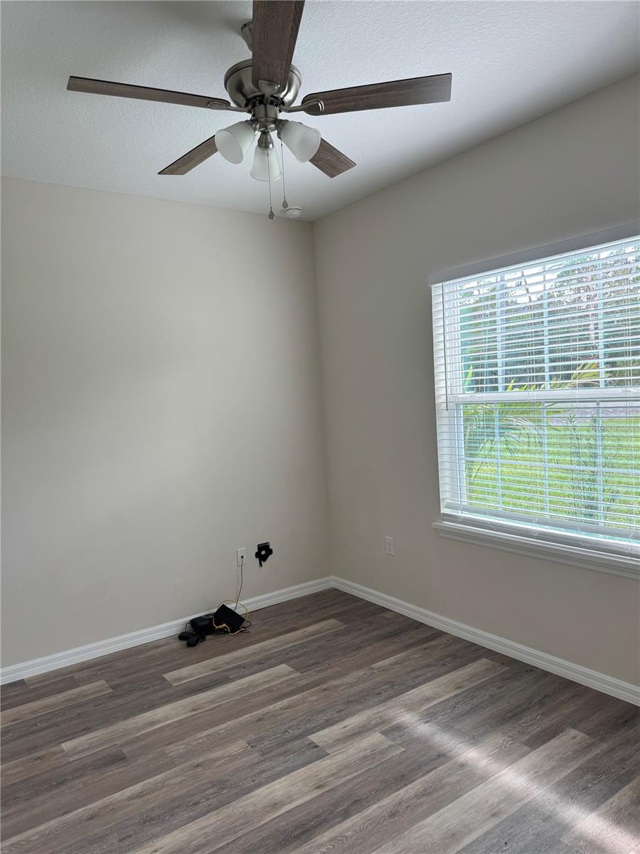 41346 Persimmon St Property Photo 2
