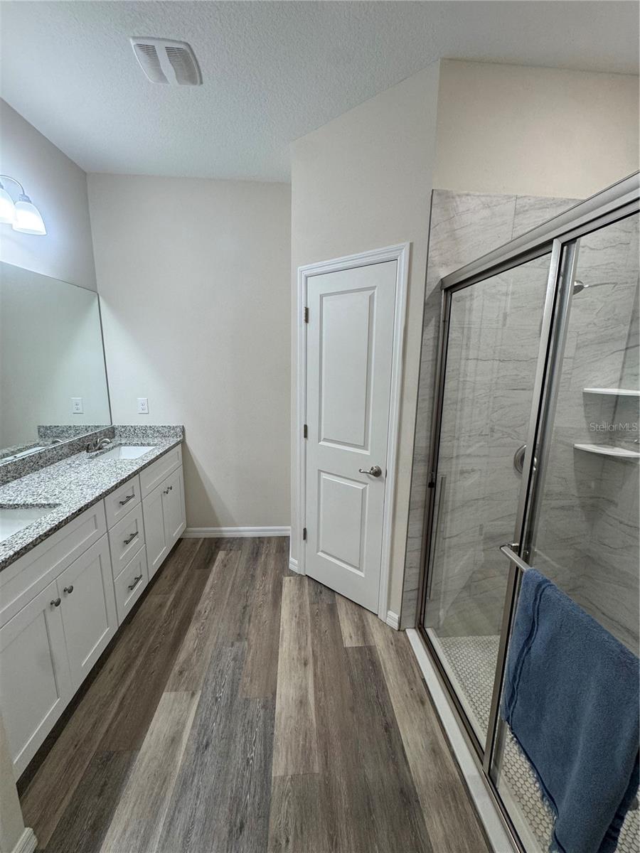 41346 Persimmon St Property Photo 6