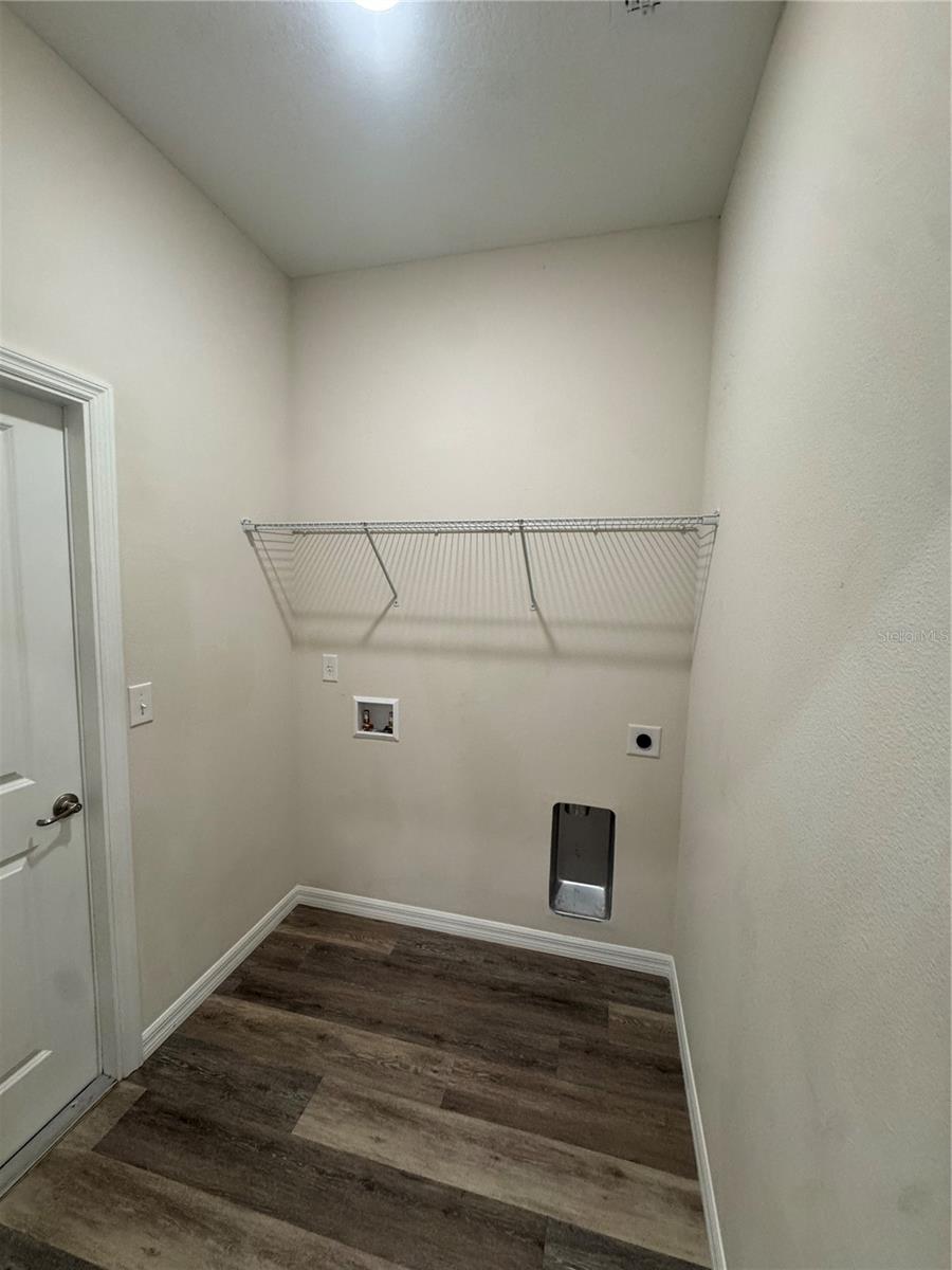 41346 Persimmon St Property Photo 11