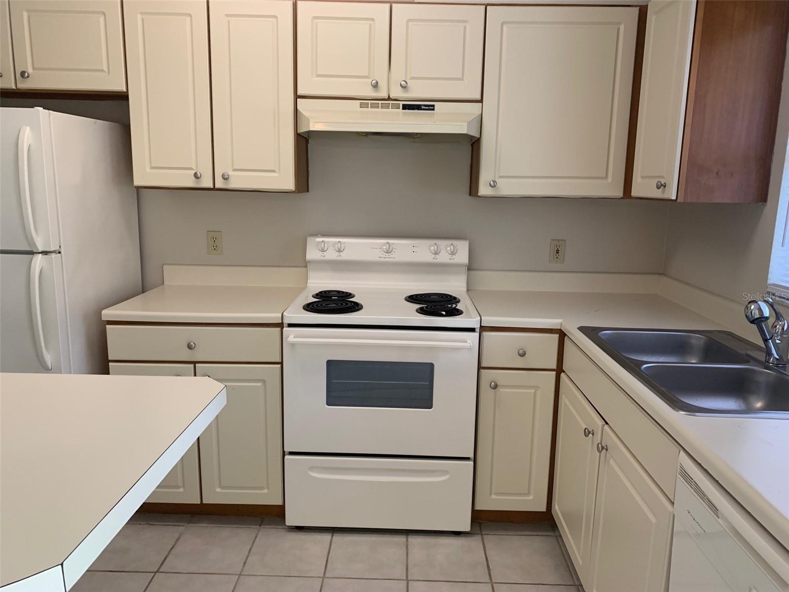 5448 E Michigan St #5448-5 Property Photo 5