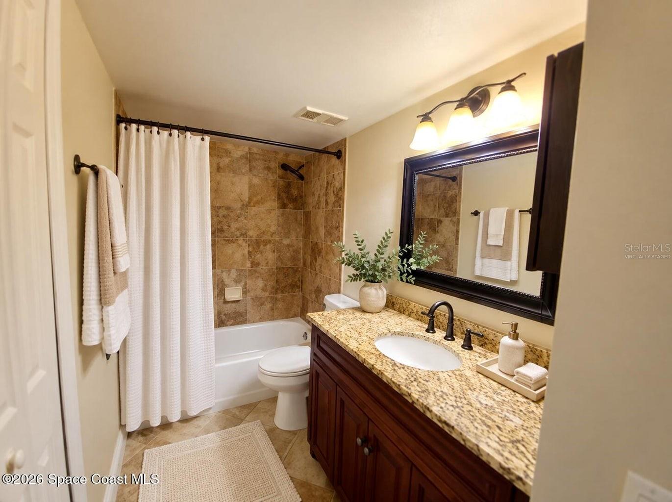 7360 N Highway 1 #203 Property Photo 7