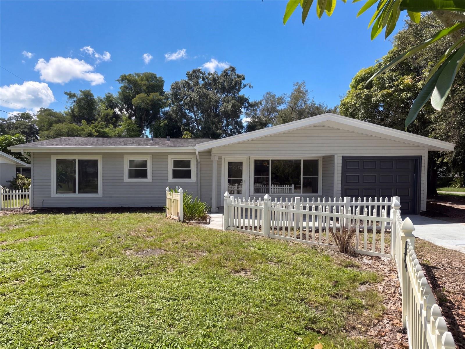 3010 Hatton St Property Photo 6