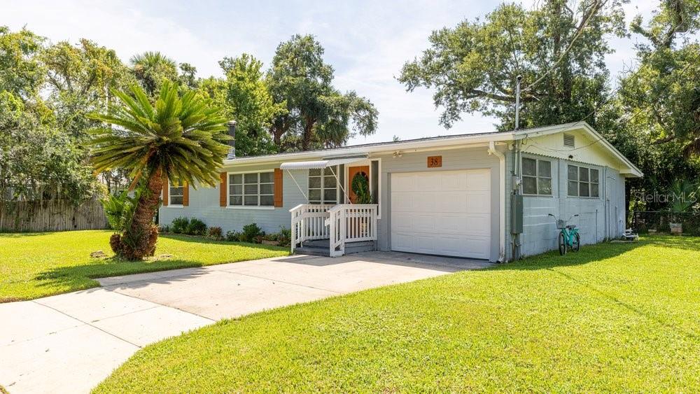 38 Mcalister Dr Property Photo 1