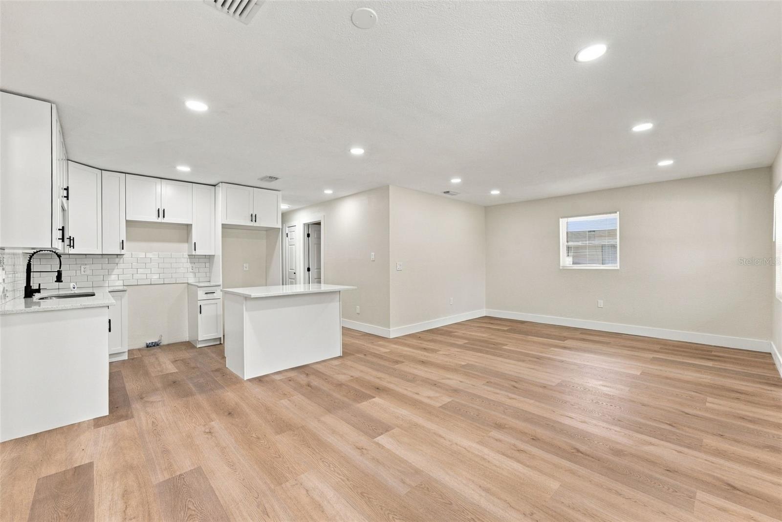 1321 Lescot Ln Property Photo 12