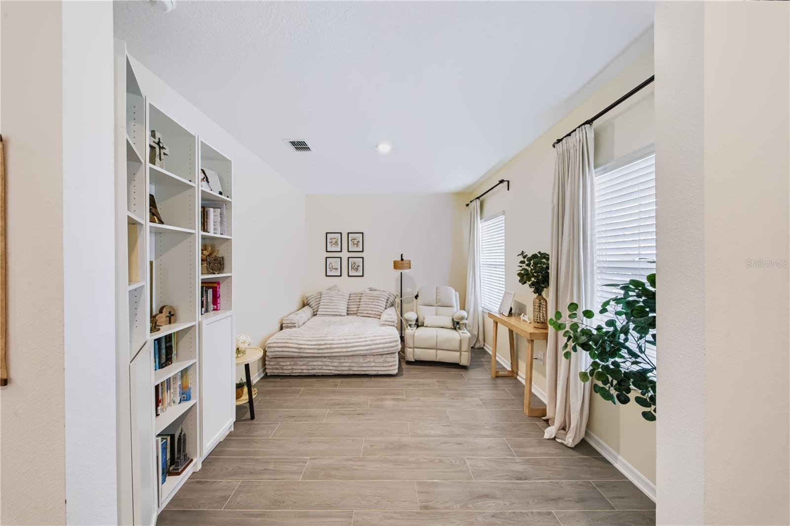 4121 Conjunction Way Property Photo 14