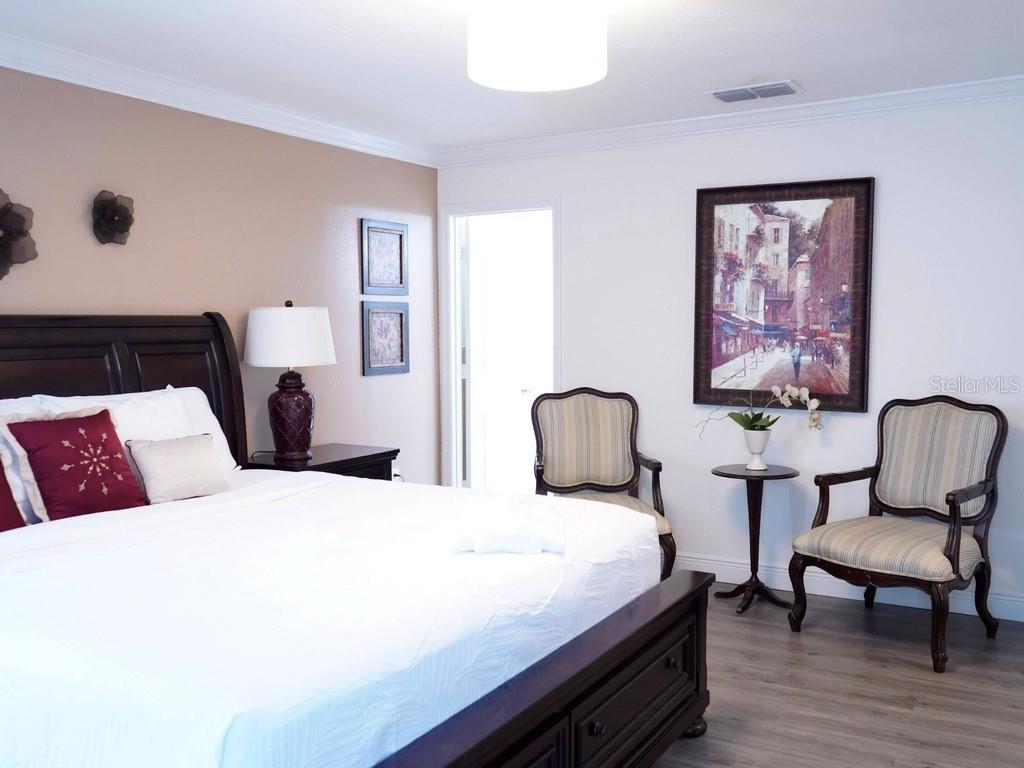 O6441245 Property Photo 16