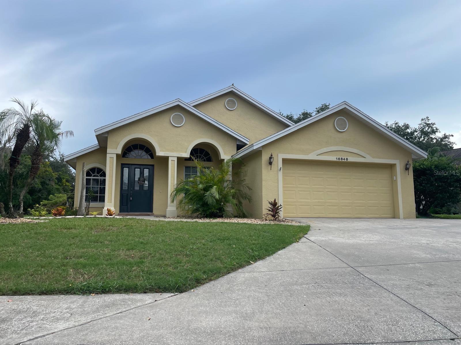 16848 Rockwell Heights Ln Property Photo 1