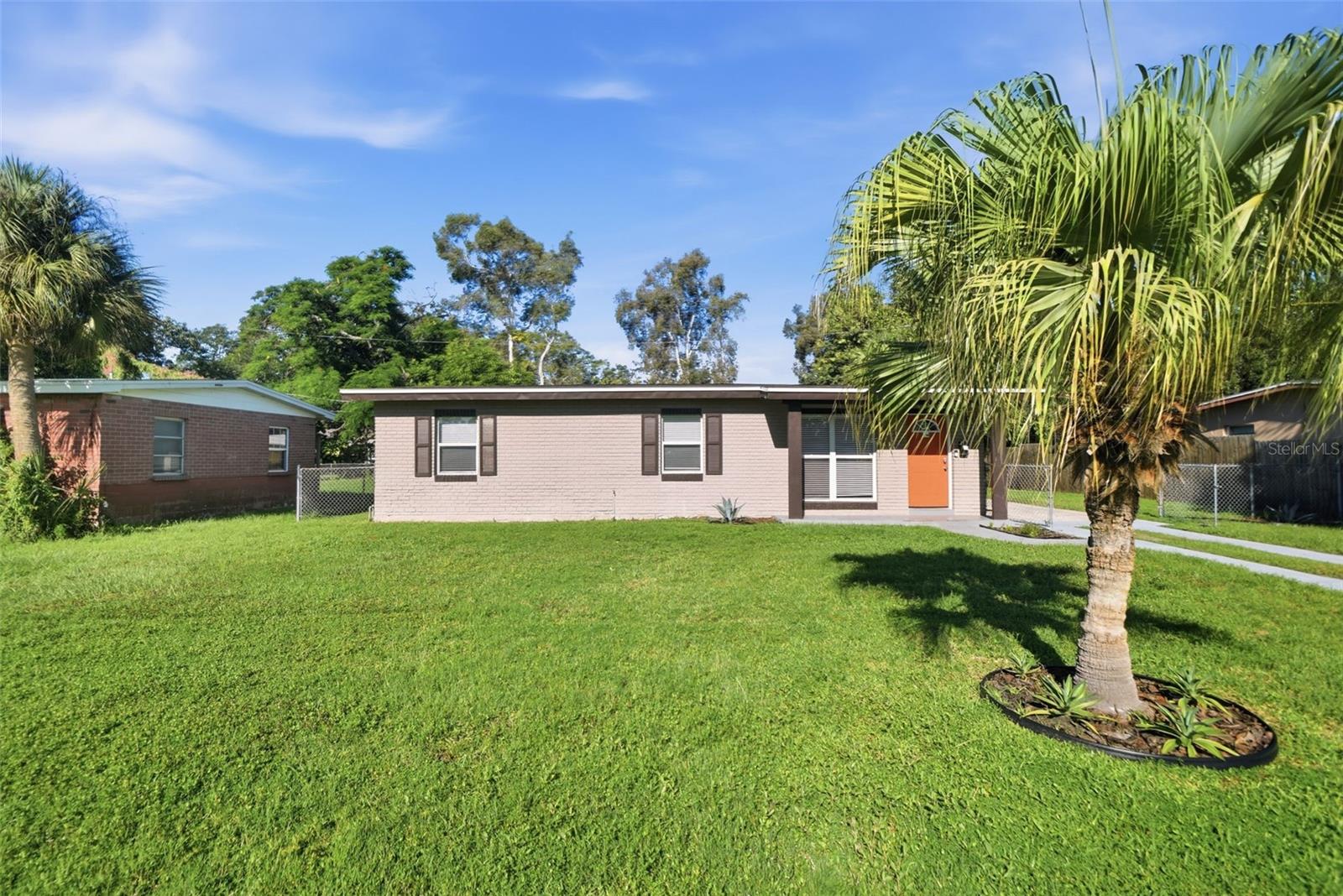 4359 Neptune Dr Se Property Photo