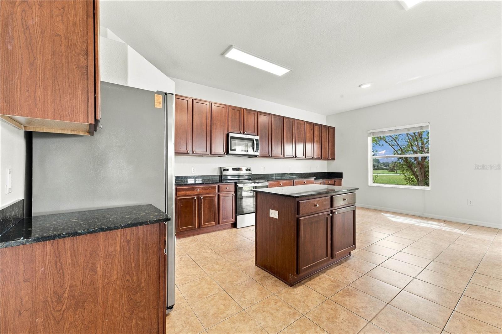 3247 Chessington Dr Property Photo 12