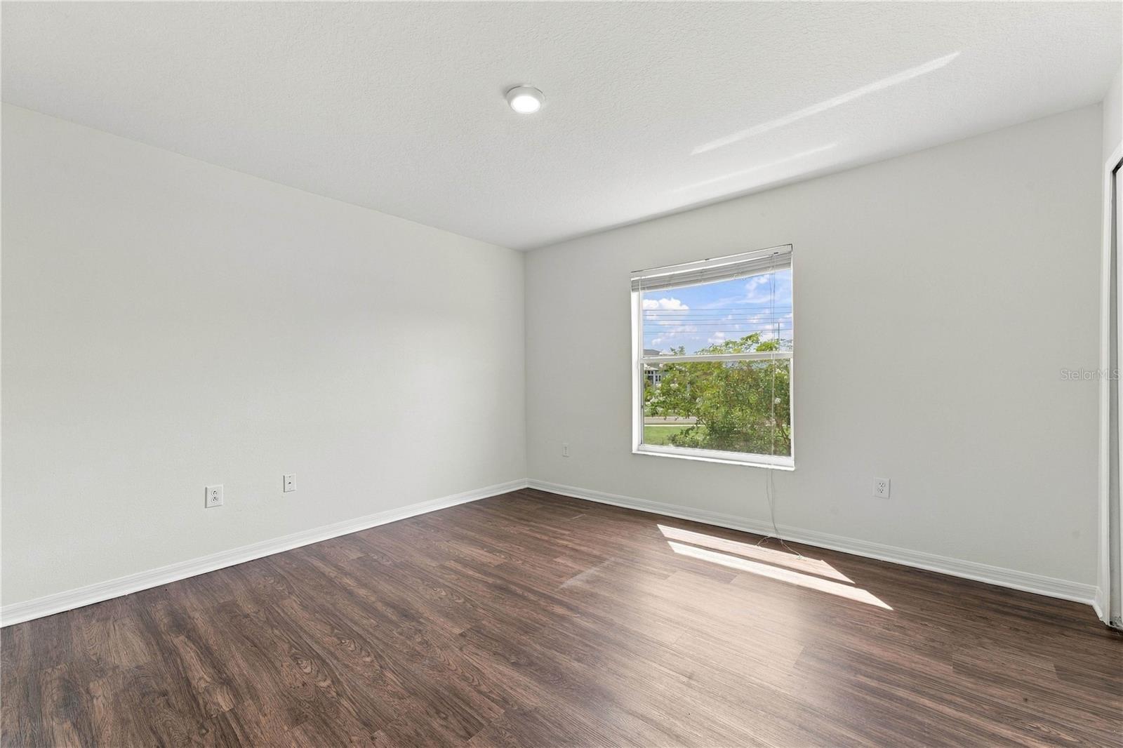 3247 Chessington Dr Property Photo 22