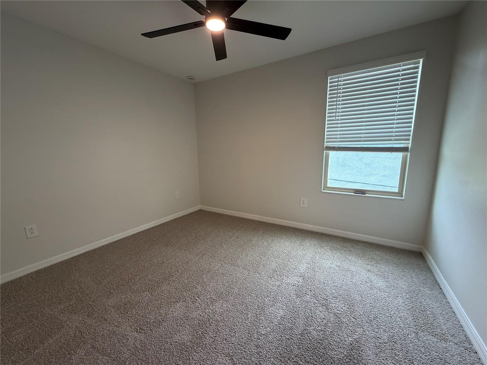 10448 Carloway Hills Dr Property Photo 3