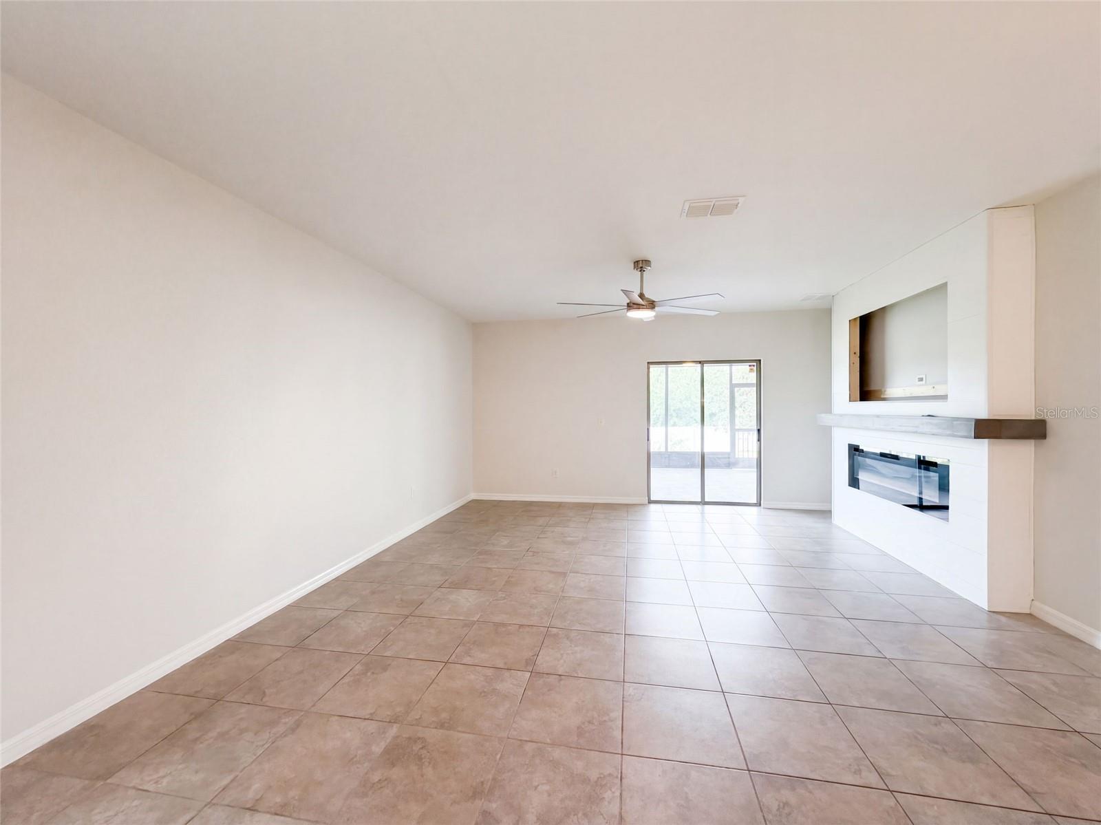 10448 Carloway Hills Dr Property Photo 9