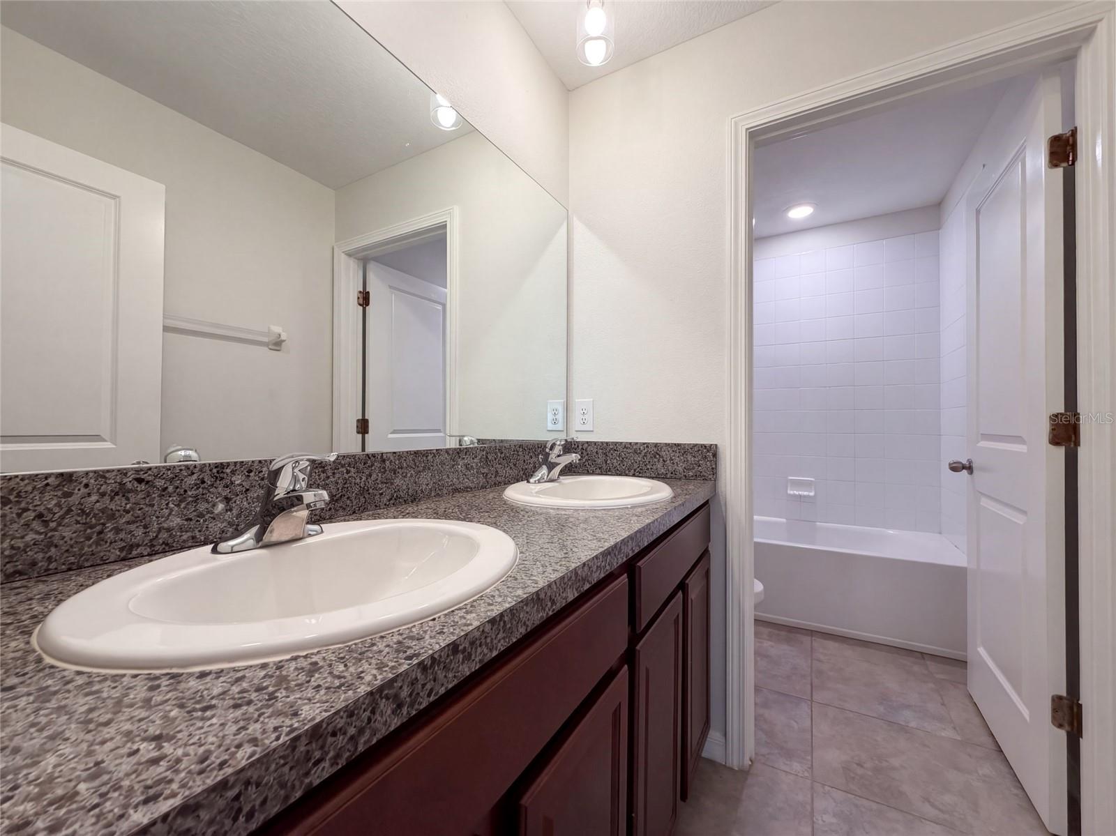 10448 Carloway Hills Dr Property Photo 32