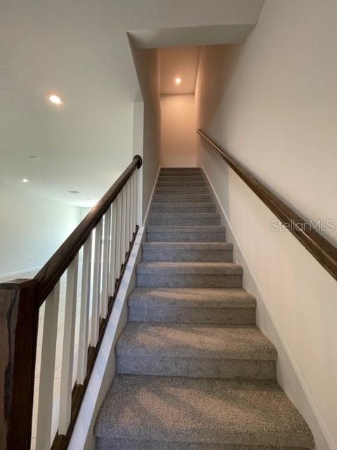 1136 Lakeshore Breeze Pl Property Photo 6
