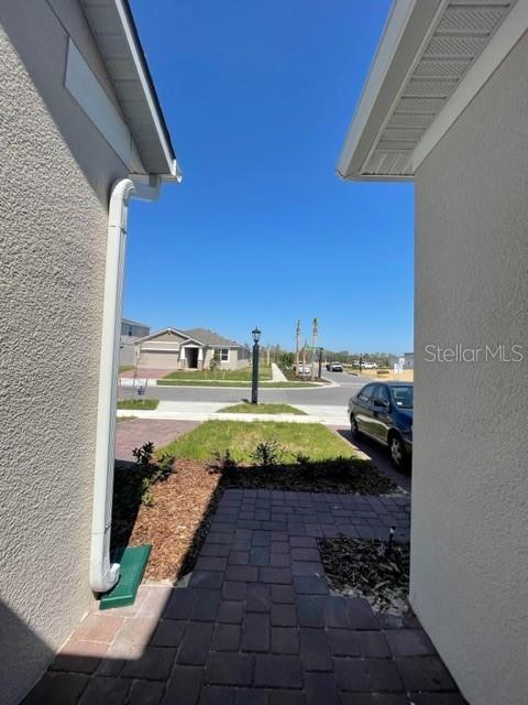 1136 Lakeshore Breeze Pl Property Photo 15