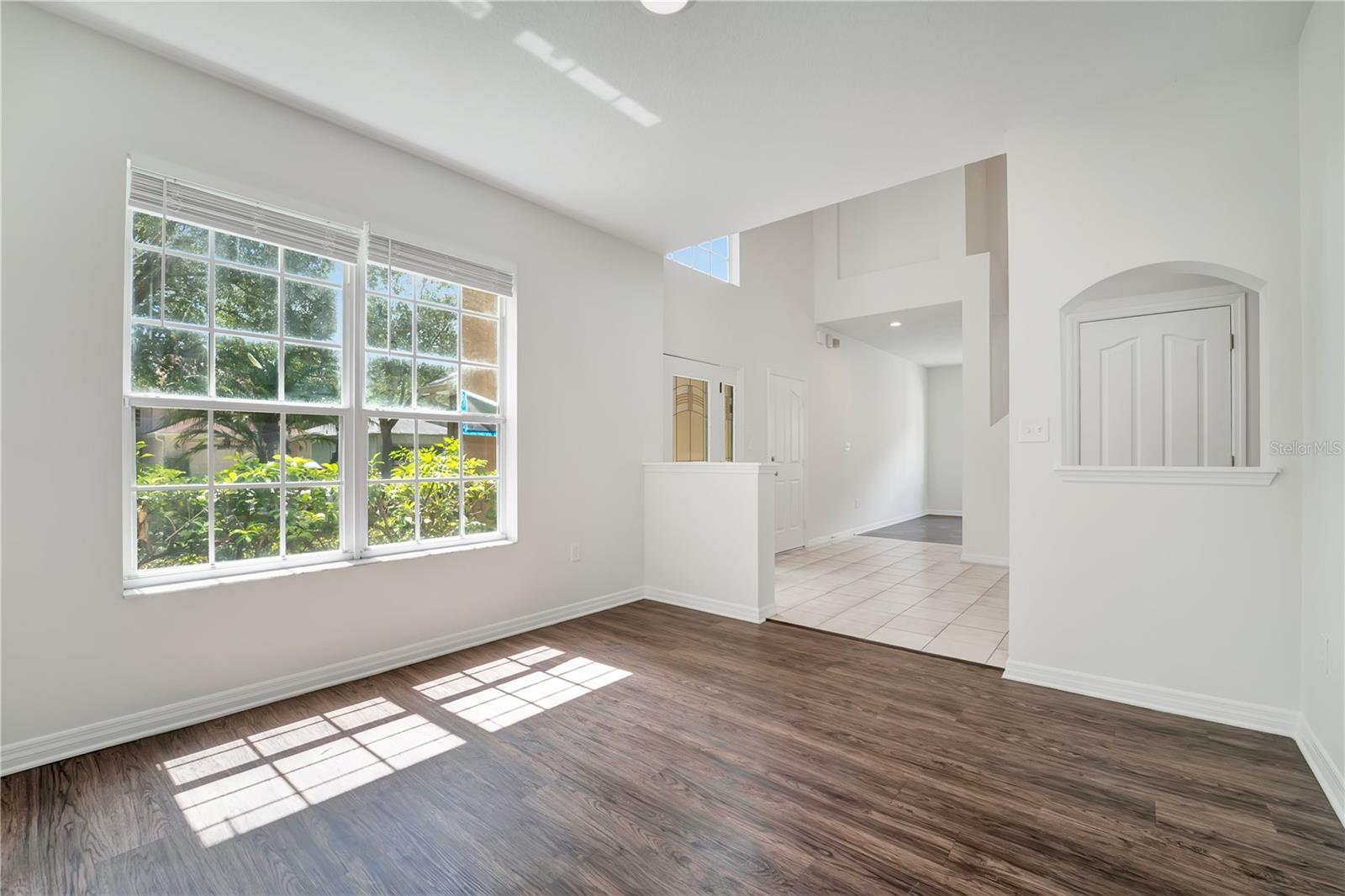8218 Canary Canyon Way Property Photo 4