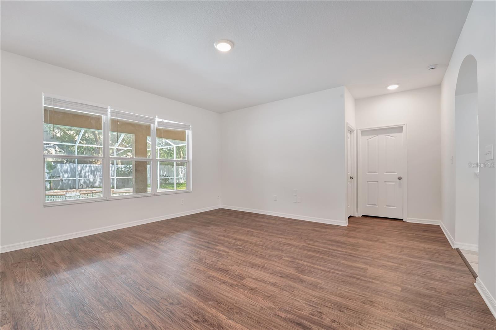 8218 Canary Canyon Way Property Photo 13