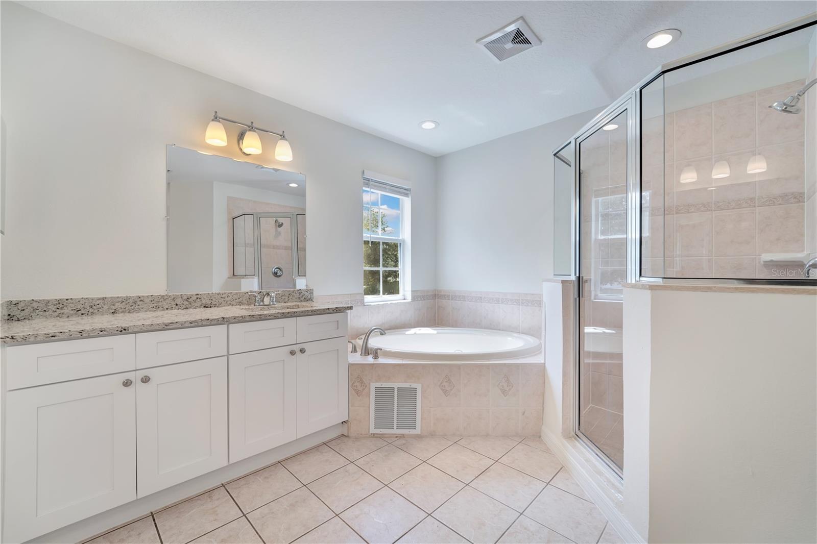 8218 Canary Canyon Way Property Photo 22