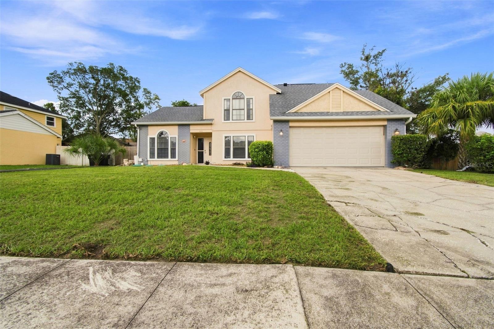 5676 Breckenridge Cir Property Photo 2