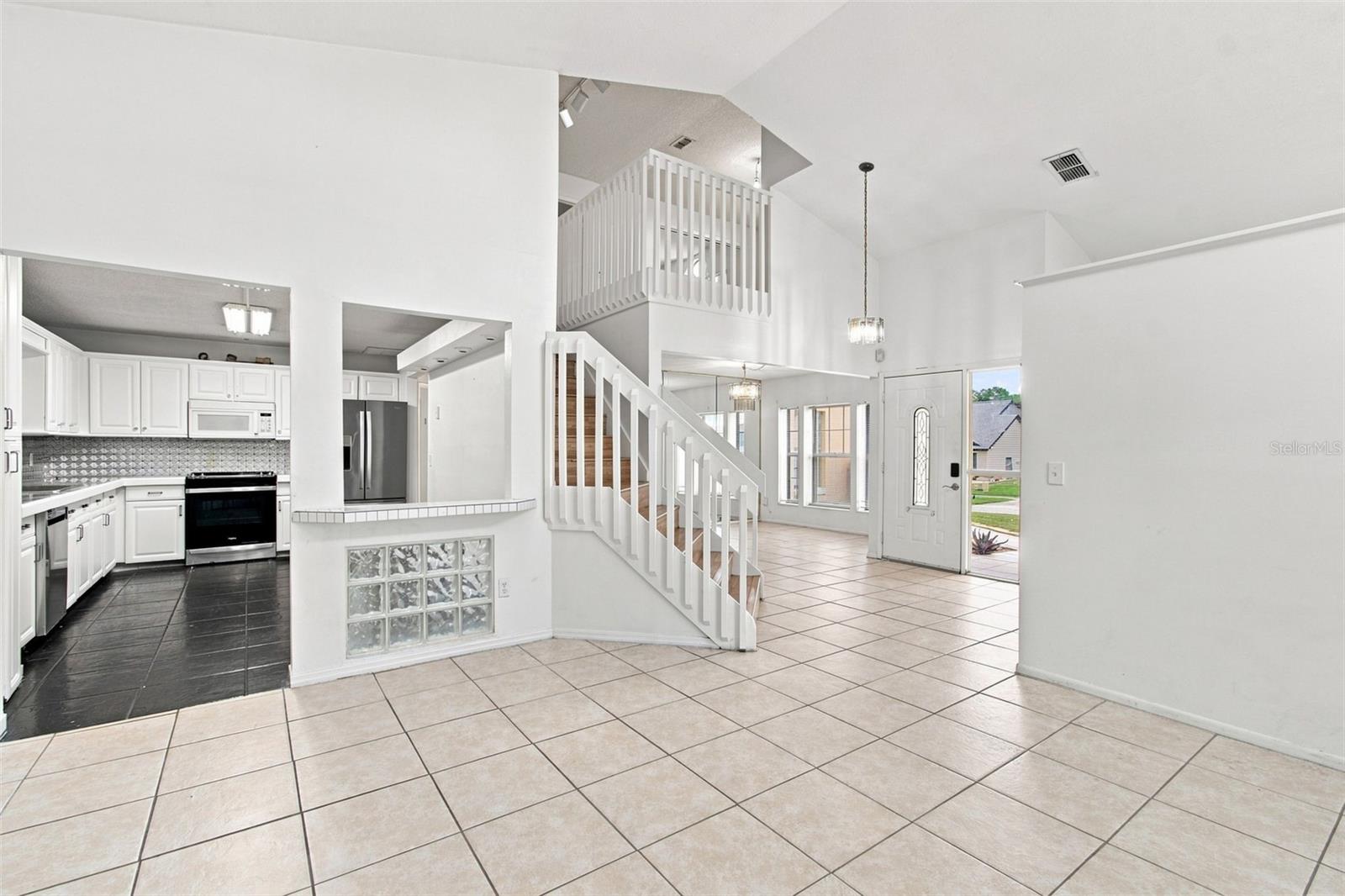 5676 Breckenridge Cir Property Photo 7